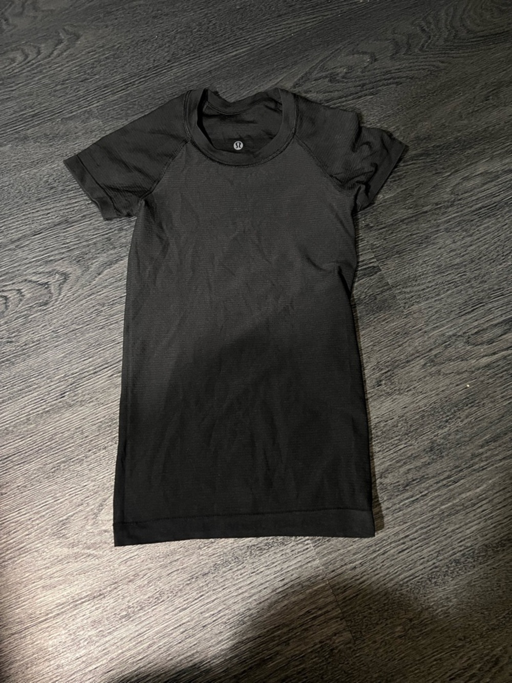 lululemon athletica Black Short Sleeve Women's Tee